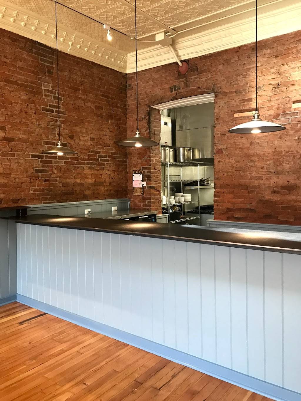 The Independent Wine Co | restaurant | 13 S Washington St, Sonora, CA 95370, USA | 2095886248 OR +1 209-588-6248