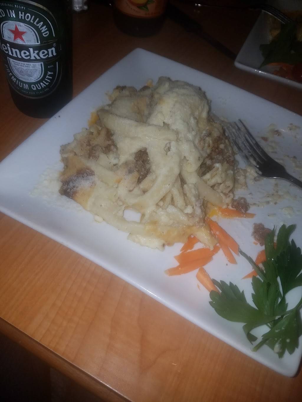 Nikitas Place | restaurant | 1903 Utopia Pkwy, Flushing, NY 11357, USA | 7184284976 OR +1 718-428-4976