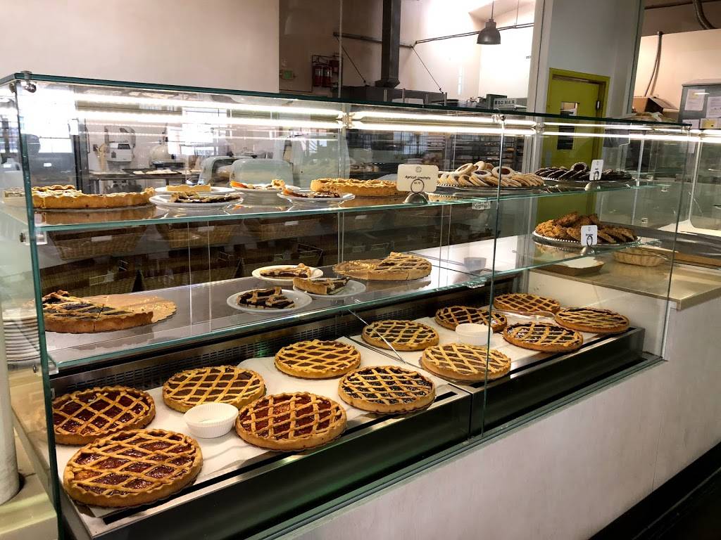 Eatalian Cafe | bakery | 15500 S Broadway, Gardena, CA 90248, USA | 3105328880 OR +1 310-532-8880