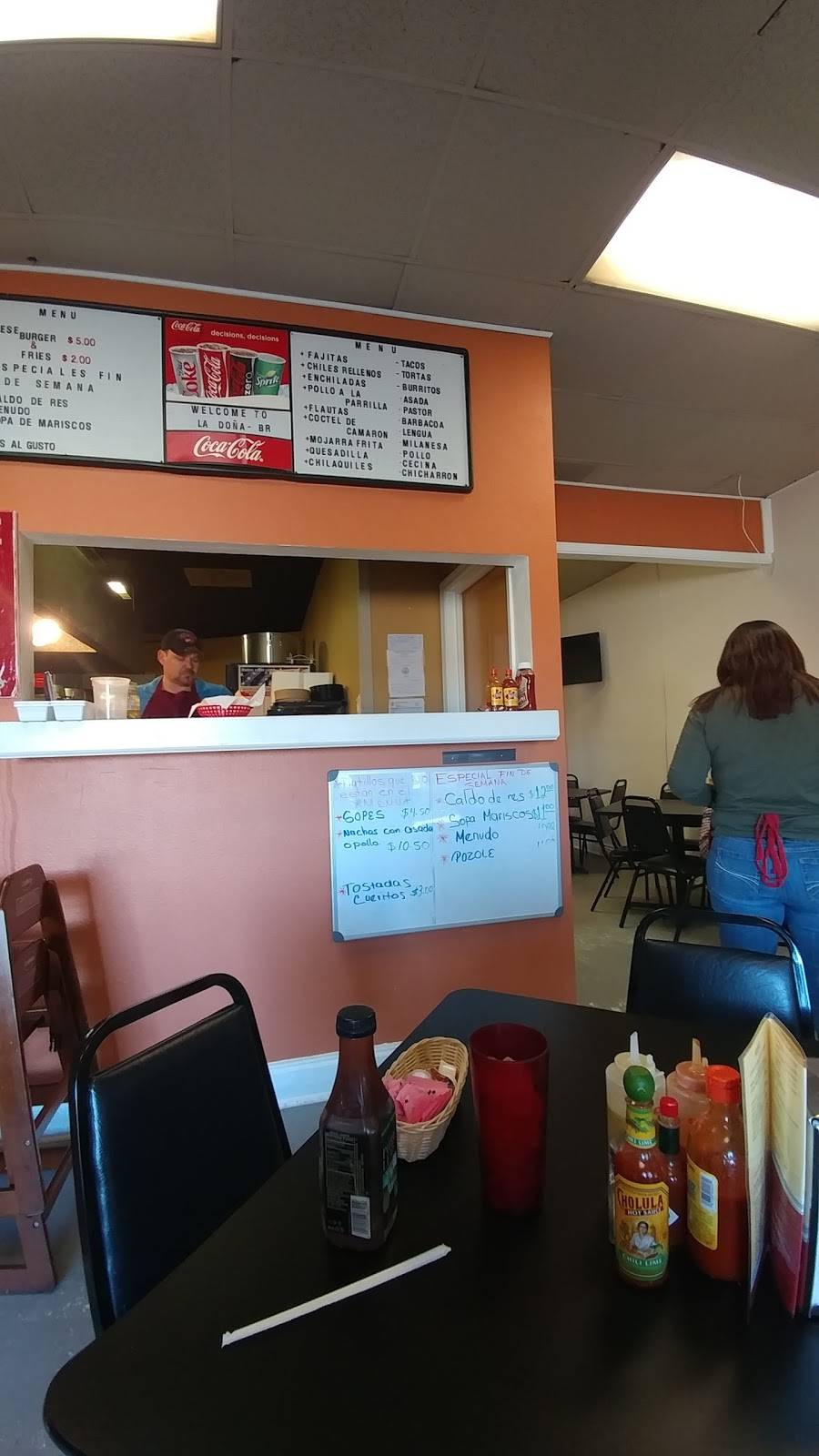 La Doña Restaurant | restaurant | 1221 Gardere Ln, Baton Rouge, LA 70820, USA | 2253025055 OR +1 225-302-5055