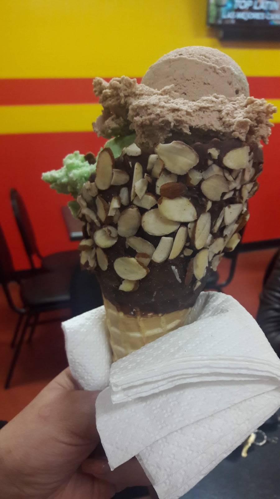 paleteria cuauhtemoc | restaurant | 6205 Central Ave NW SUITE 7, Albuquerque, NM 87105, USA | 5053121043 OR +1 505-312-1043