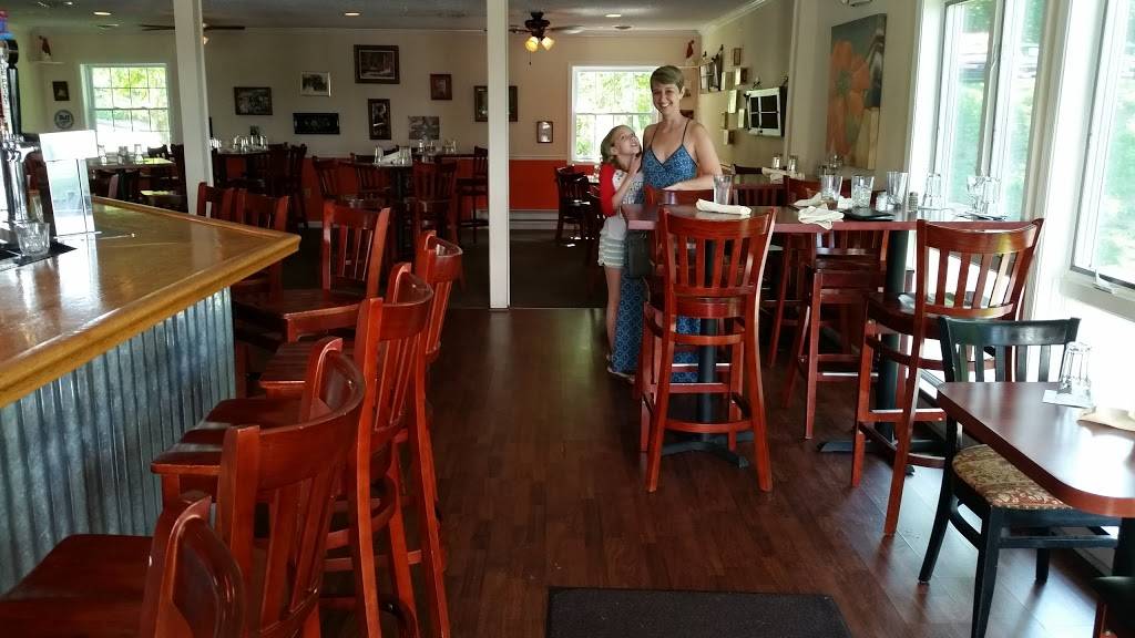 Barbaras on the Bay | restaurant | 12 Ericsson Ave, Betterton, MD 21610, USA | 4103483079 OR +1 410-348-3079