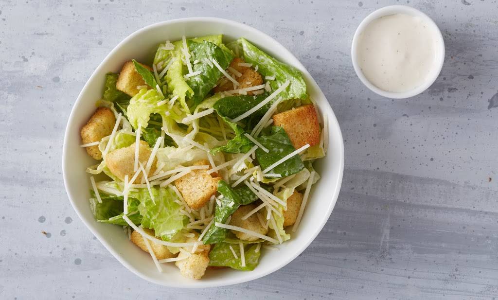 Wings Over Knoxville | restaurant | 1834 Cumberland Ave, Knoxville, TN 37916, USA | 8655008996 OR +1 865-500-8996