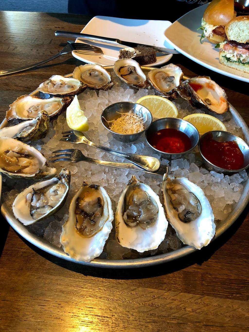 Ocean Bar | restaurant | 30980 Dyer St, Union City, CA 94587, USA | 5109417947 OR +1 510-941-7947