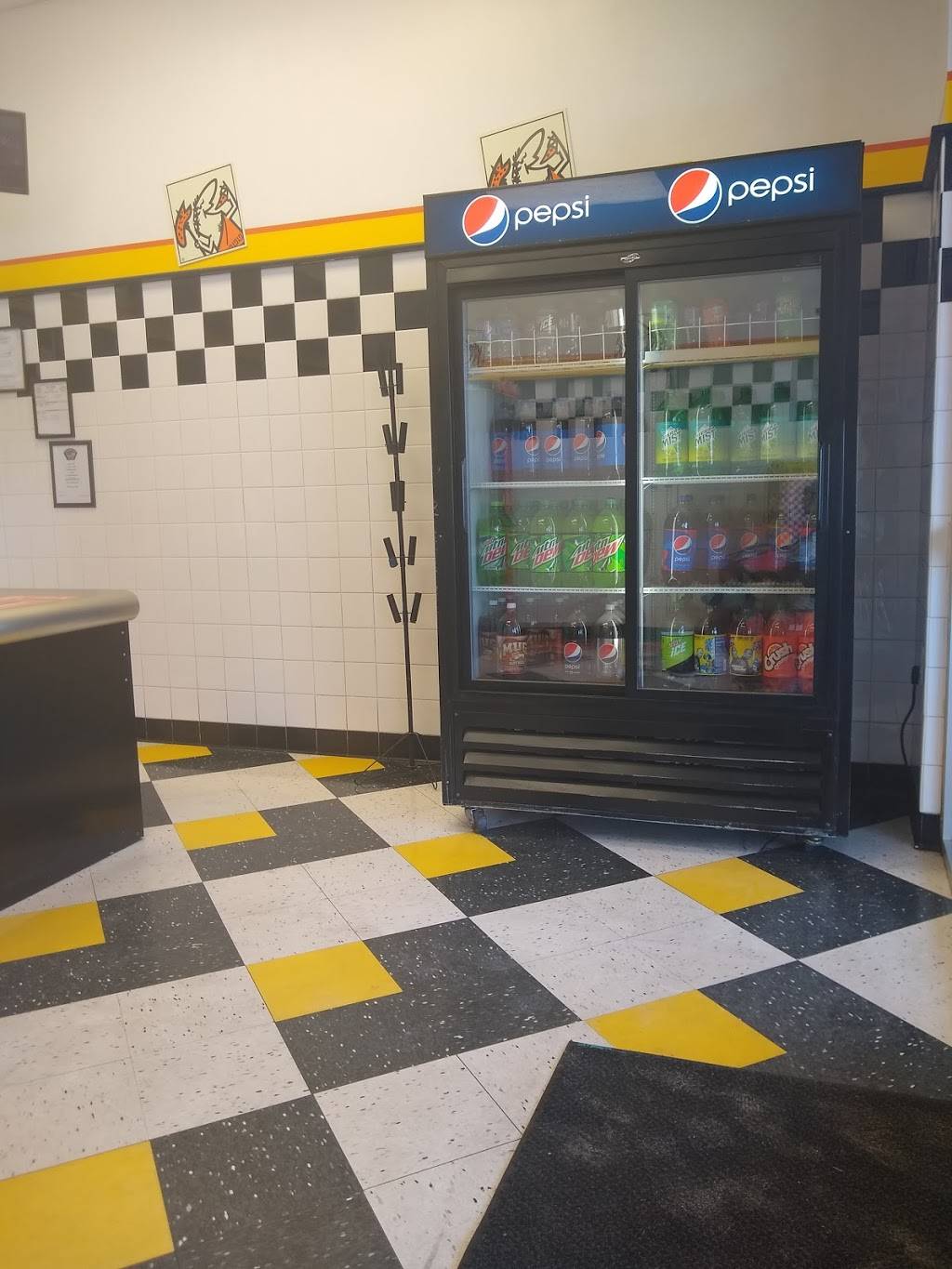 Little Caesars Pizza | meal takeaway | 4411 Montaño Rd NW, Albuquerque, NM 87120, USA | 5052172893 OR +1 505-217-2893