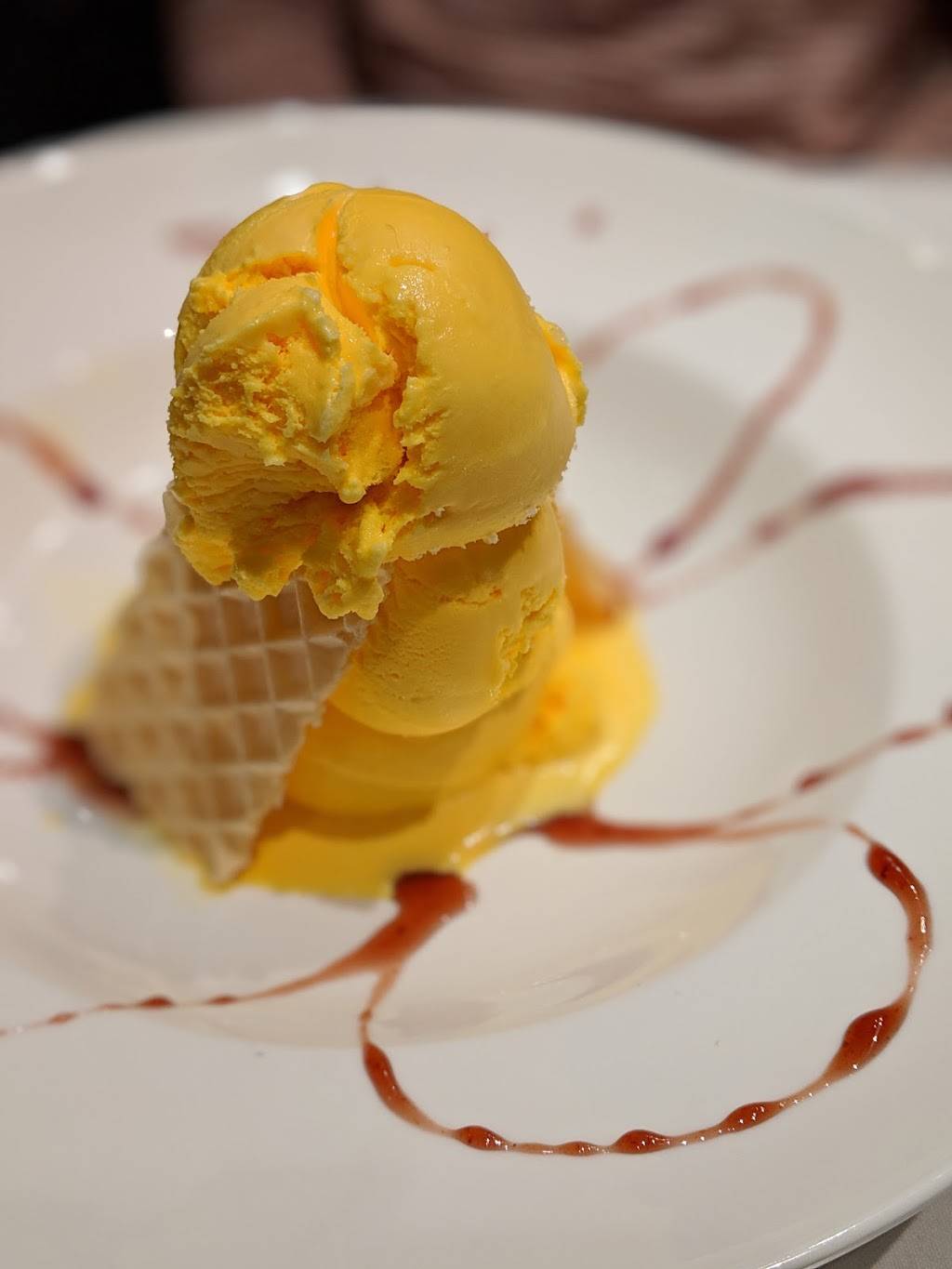 Shamshiry | restaurant | 8607 Westwood Center Dr, Vienna, VA 22182, USA | 7034488883 OR +1 703-448-8883