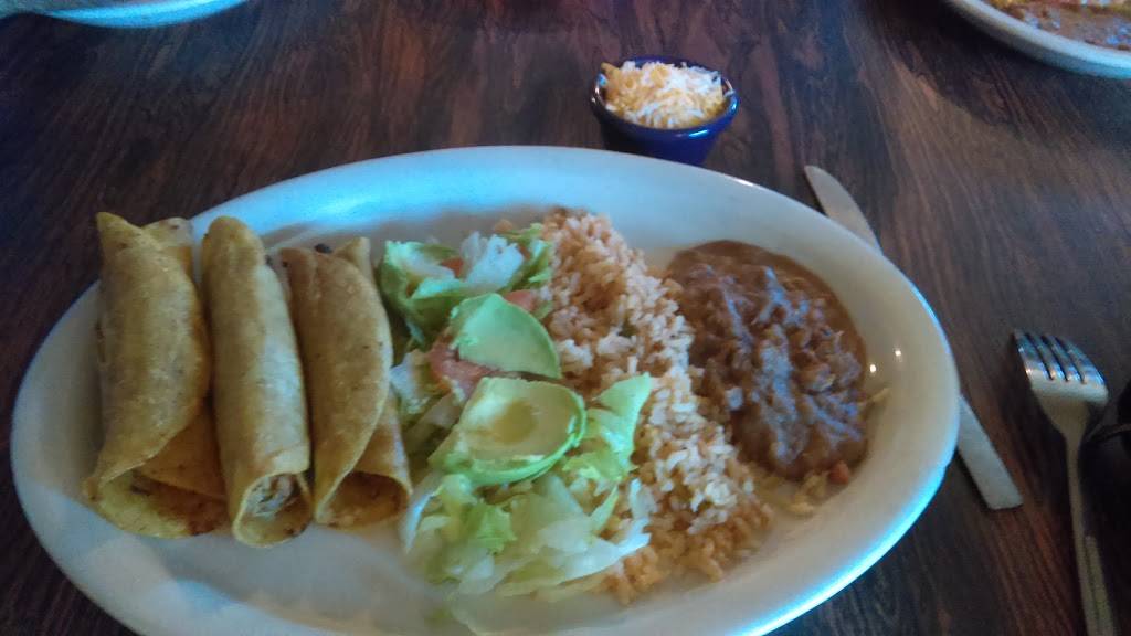 J & I Cafe | restaurant | 1431 E Houston St, San Antonio, TX 78202, USA | 2102710557 OR +1 210-271-0557