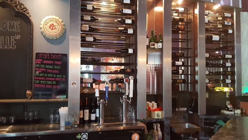 Camilles Wood Fired Pizza | restaurant | 23 Fieldstone Commons, Tolland, CT 06084, USA | 8608966976 OR +1 860-896-6976