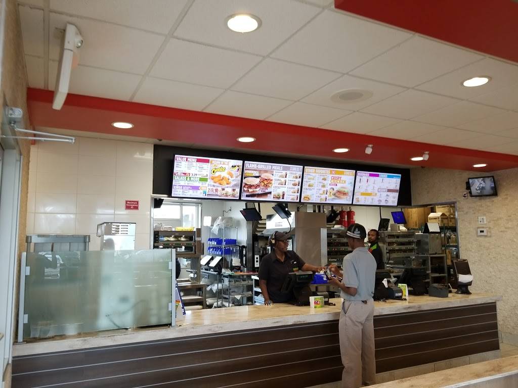 Burger King | restaurant | 27831 Orchard Lake Rd, Farmington Hills, MI 48334, USA | 2485535726 OR +1 248-553-5726