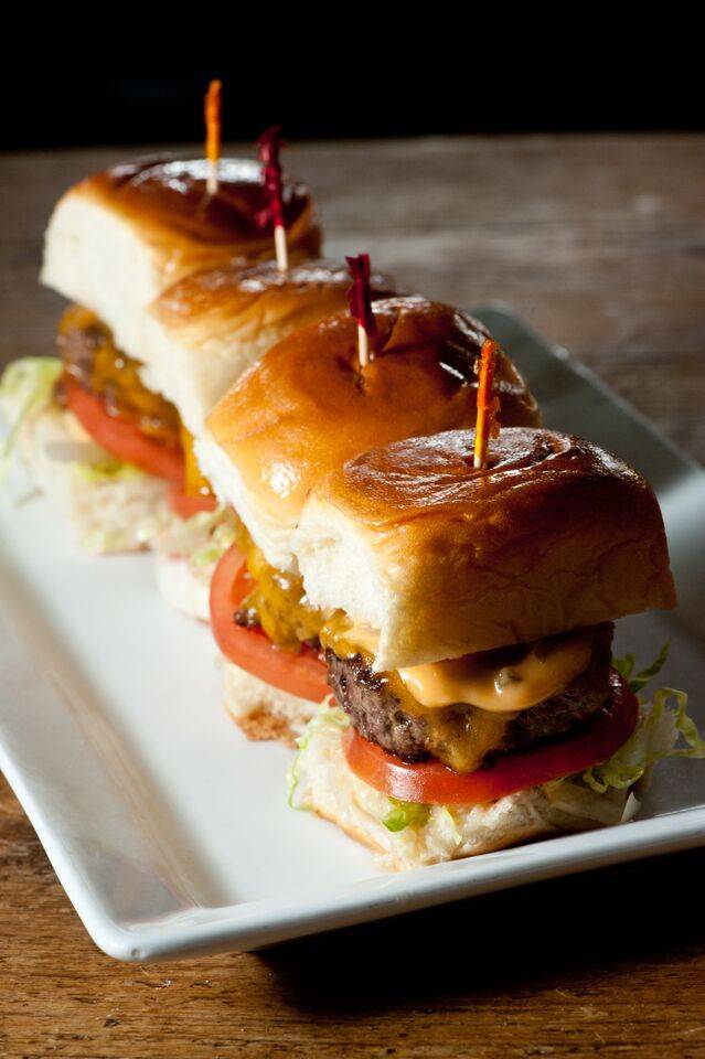 Fairpark Grill | restaurant | 343 E Main St, Tupelo, MS 38804, USA | 6626803201 OR +1 662-680-3201