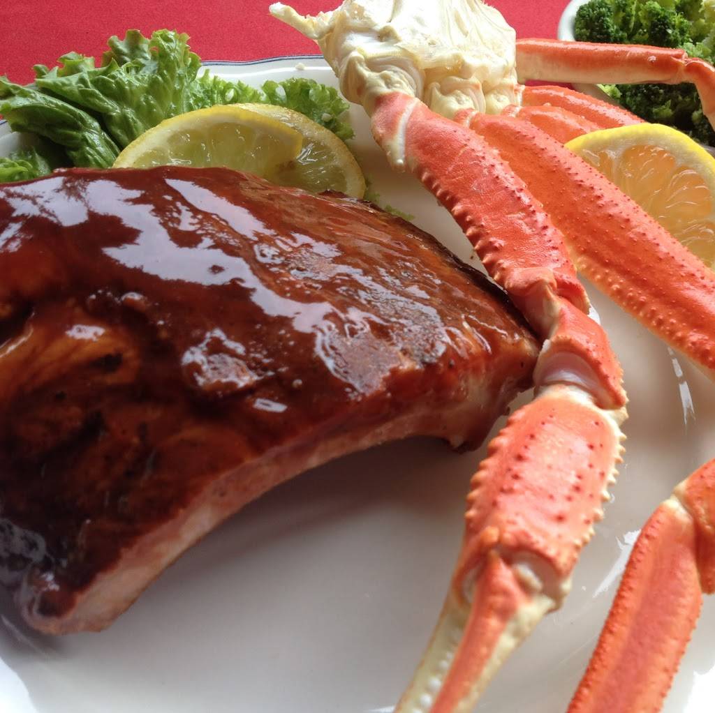 Stuarts Smokehouse & Seafood | night club | 1738 Highland Trail, Alderson, WV 24910, USA | 3044453294 OR +1 304-445-3294