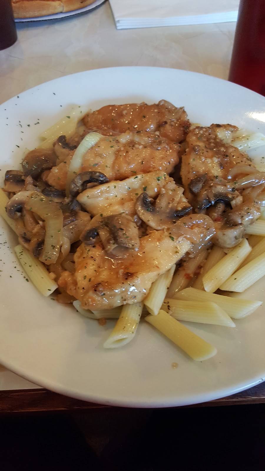 Oakville Pizza | restaurant | 263 Main St, Oakville, CT 06779, USA | 8602749233 OR +1 860-274-9233