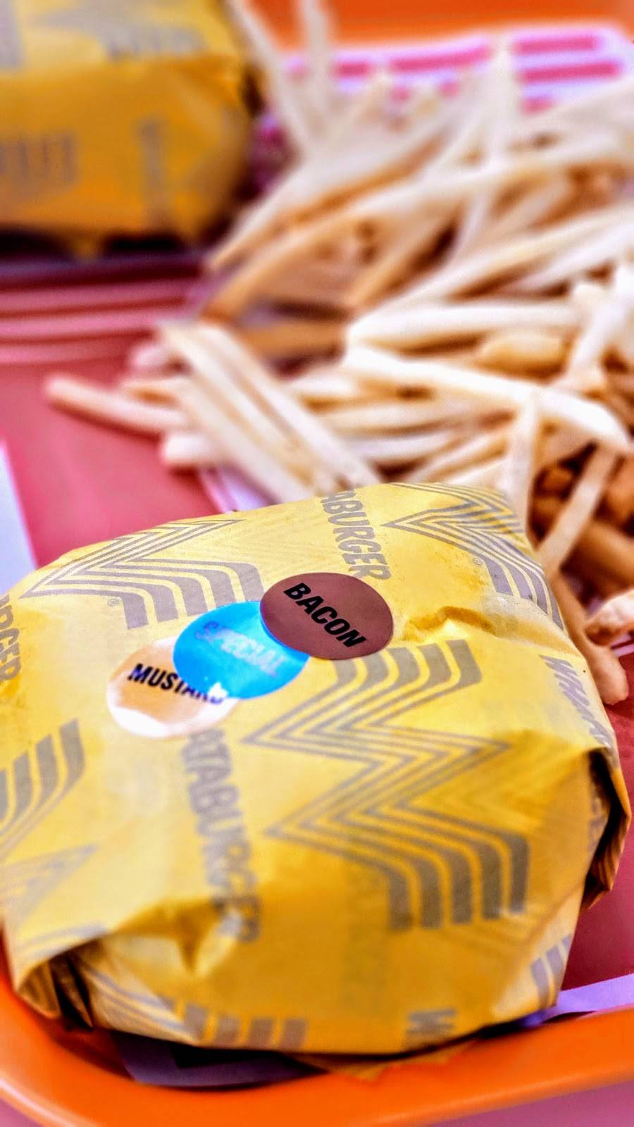 Whataburger | meal takeaway | 2460 N Main St, Las Cruces, NM 88001, USA | 5755252100 OR +1 575-525-2100