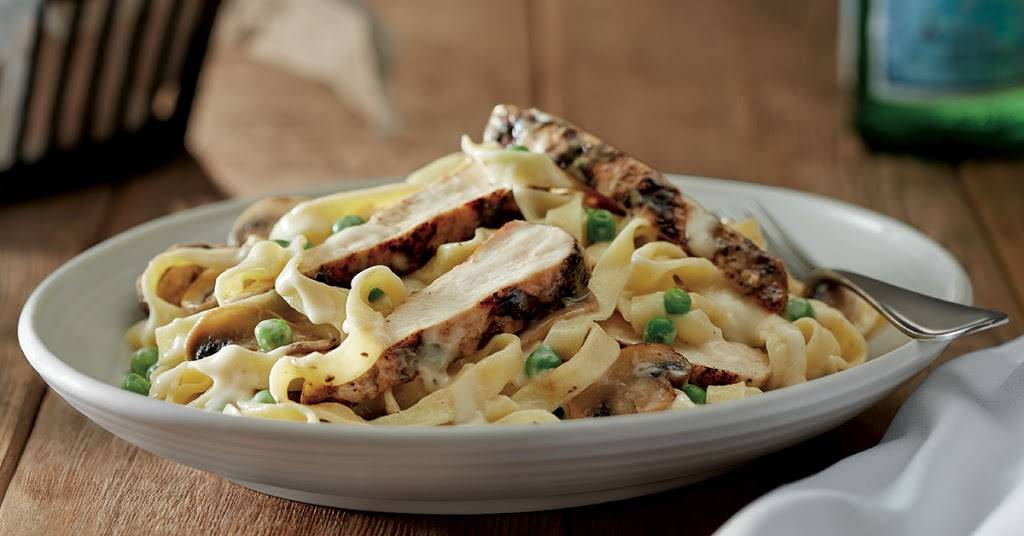 Carrabbas Italian Grill | restaurant | 6909 SW 18th St, Boca Raton, FL 33433, USA | 5615448838 OR +1 561-544-8838