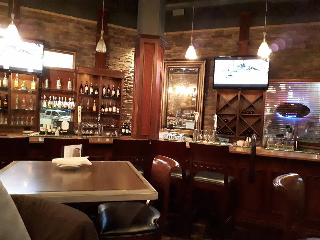 Webbs Steak Seafood Burgers & Bar | restaurant | 1640 Lesperance Rd, Windsor, ON N8N 1Y3, Canada | 5197350007 OR +1 519-735-0007