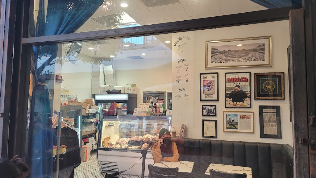 Amboy Quality Meats & Delicious Burgers | restaurant | 727 N Broadway No. 117, Los Angeles, CA 90012, USA | 2139358188 OR +1 213-935-8188