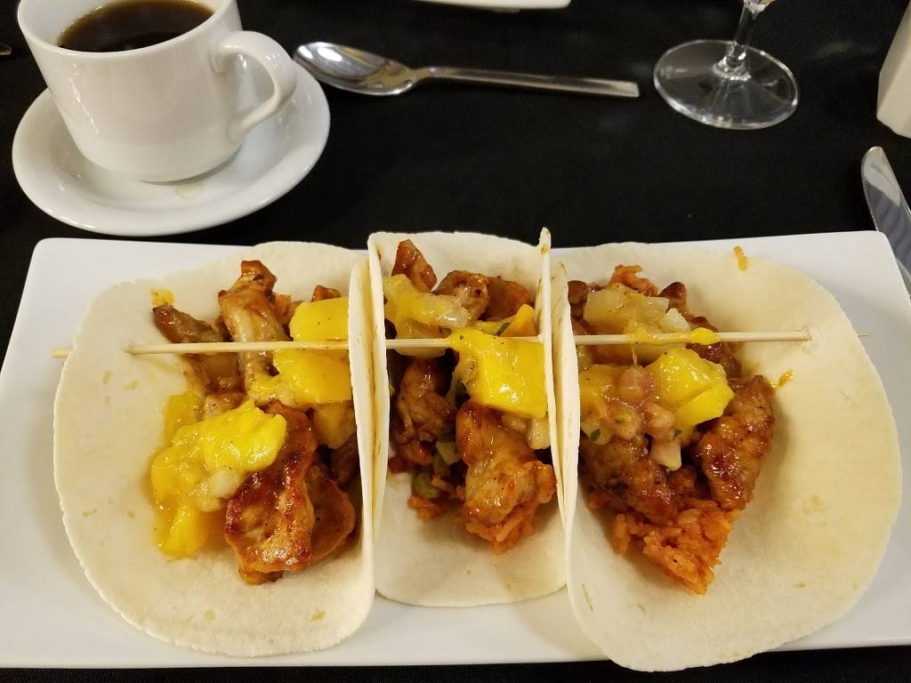 Bistro Five Thirty Seven | restaurant | 1 College Park, Decatur, IL 62521, USA | 2178757211537 OR +1 217-875-7211 ext. 537