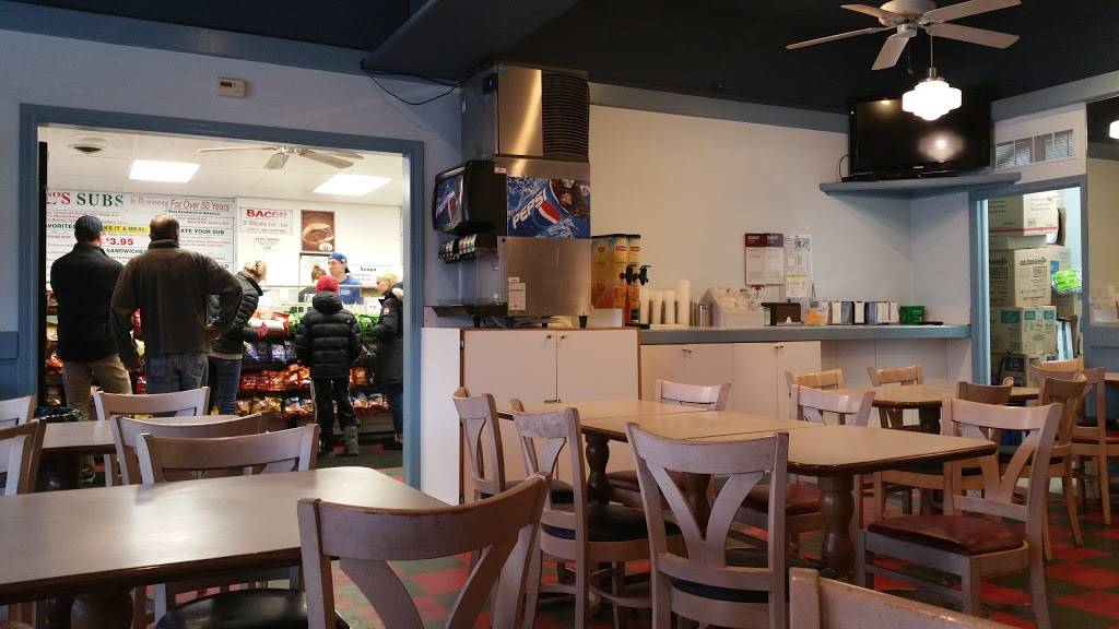 Fontanos Subs | restaurant | 9 S Lincoln St, Hinsdale, IL 60521, USA | 6307890891 OR +1 630-789-0891