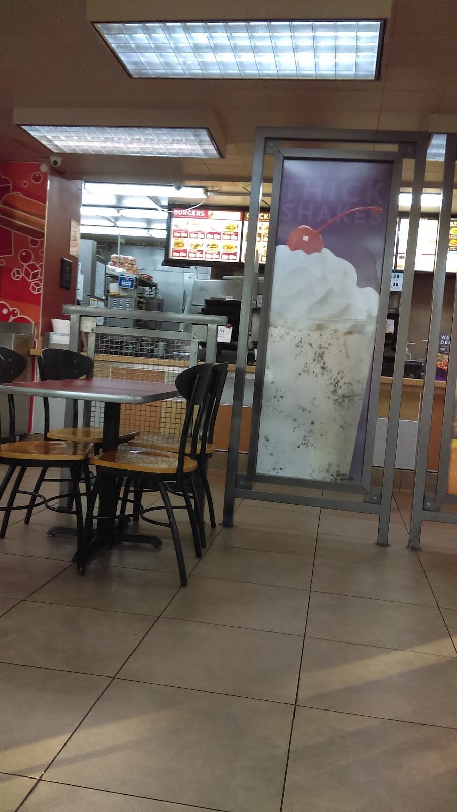 Jack in the Box | restaurant | 2025 Lincoln Blvd, Santa Monica, CA 90405, USA | 3104502927 OR +1 310-450-2927