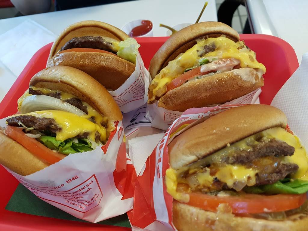 In-N-Out Burger | restaurant | 1579 Martin Luther King Jr Way, Merced, CA 95340, USA | 8007861000 OR +1 800-786-1000