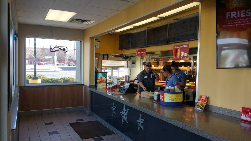 Churchs Chicken | restaurant | 401 Louisiana Blvd SE, Albuquerque, NM 87108, USA | 5052687427 OR +1 505-268-7427