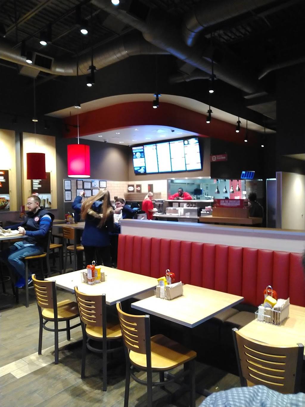 Smashburger | restaurant | 170 Essex St Ste 1, Lodi, NJ 07644, USA | 2013514899 OR +1 201-351-4899