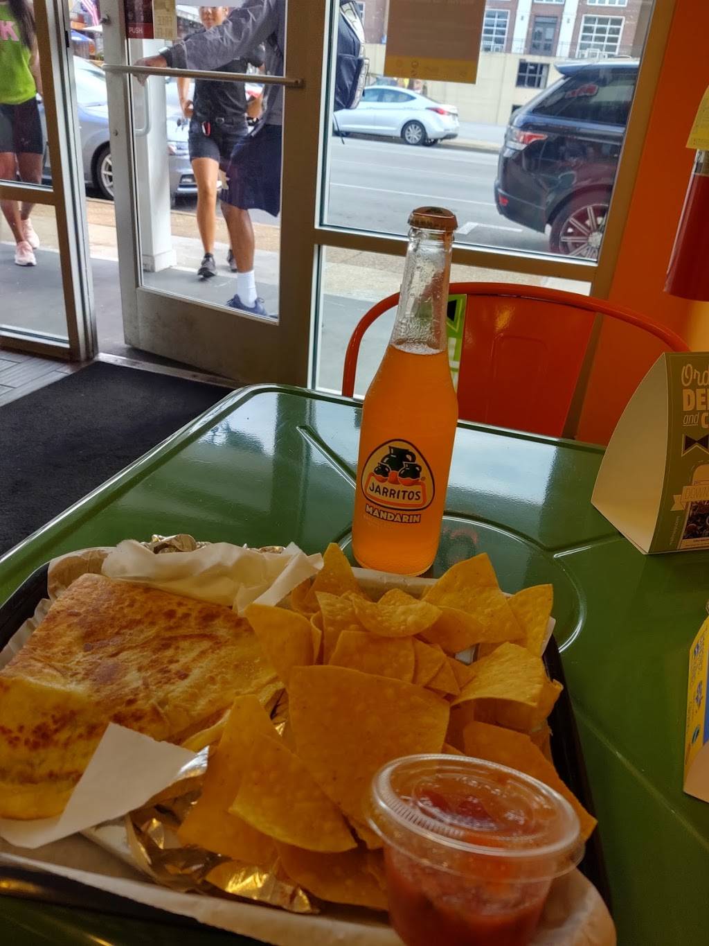 Mr. Burrito Grill | restaurant | 517 E M L King Blvd Suite 201, Chattanooga, TN 37403, USA | 4235412199 OR +1 423-541-2199