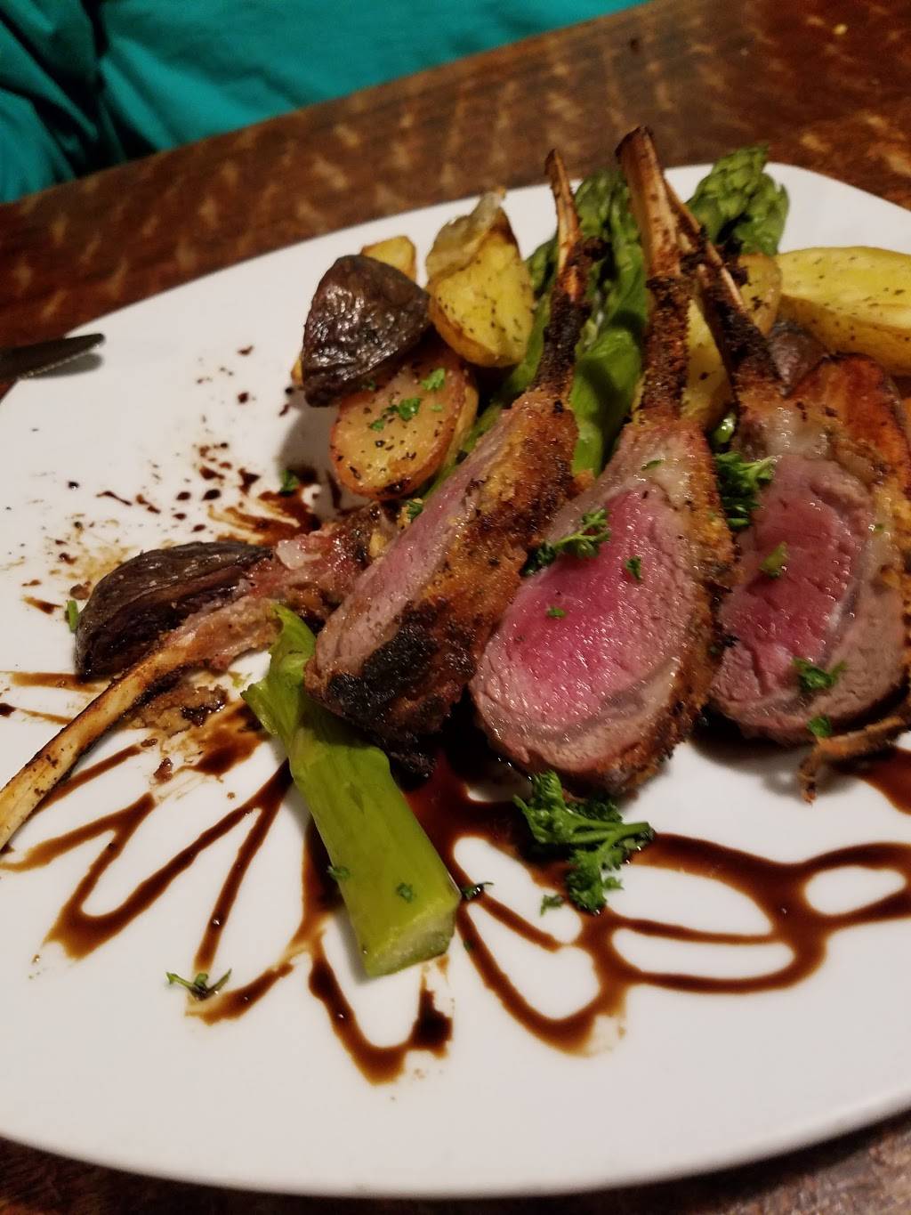 The Harp | night club | 1423 S 3rd St, Wilmington, NC 28401, USA | 9107631607 OR +1 910-763-1607