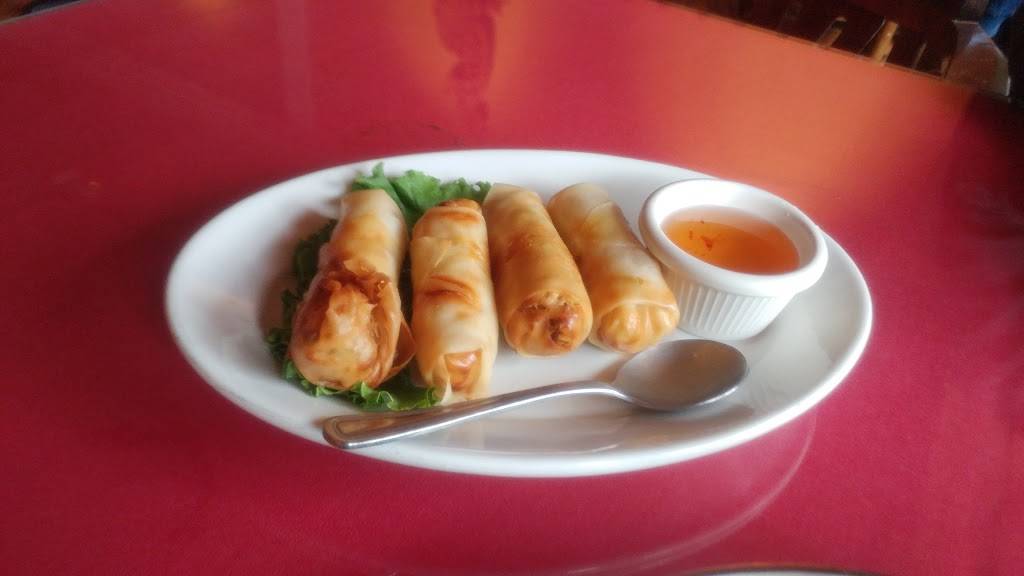 Orrapin Thai Cuisine | restaurant | 10 Boston St, Seattle, WA 98109, USA | 2062837118 OR +1 206-283-7118