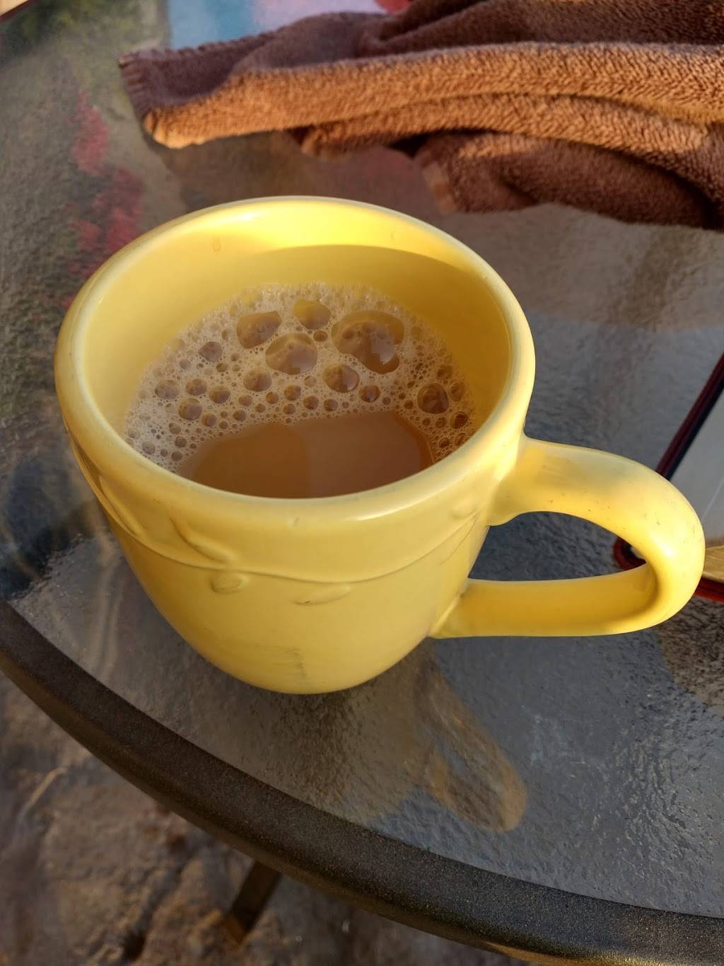 Alpine Rose Coffee Shoppe | meal takeaway | 206 E Main St, Berne, IN 46711, USA | 2605892124 OR +1 260-589-2124