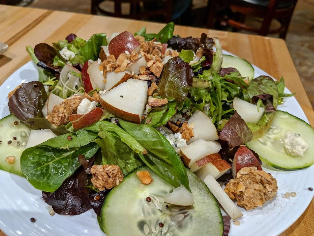 Belching Beaver Brewery Tavern and Grill | restaurant | 302 E Broadway, Vista, CA 92084, USA | 7602958599 OR +1 760-295-8599