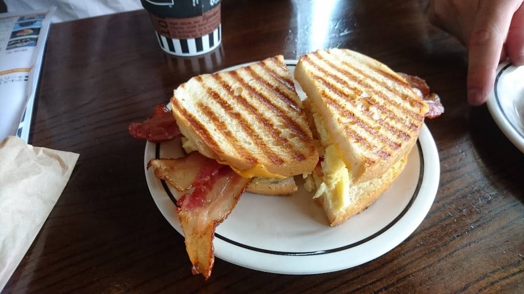 Corner Bakery Cafe | cafe | 3807 E Foothill Blvd, Pasadena, CA 91107, USA | 6263510464 OR +1 626-351-0464