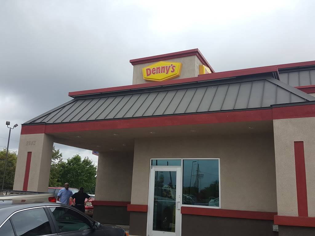 Dennys | restaurant | 2243 Stoneside Rd, Conroe, TX 77303, USA | 9364410333 OR +1 936-441-0333
