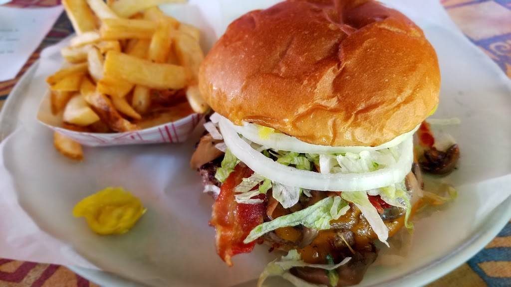 W W Cousins Restaurant | restaurant | 900 Dupont Rd, Louisville, KY 40207, USA | 5028979684 OR +1 502-897-9684