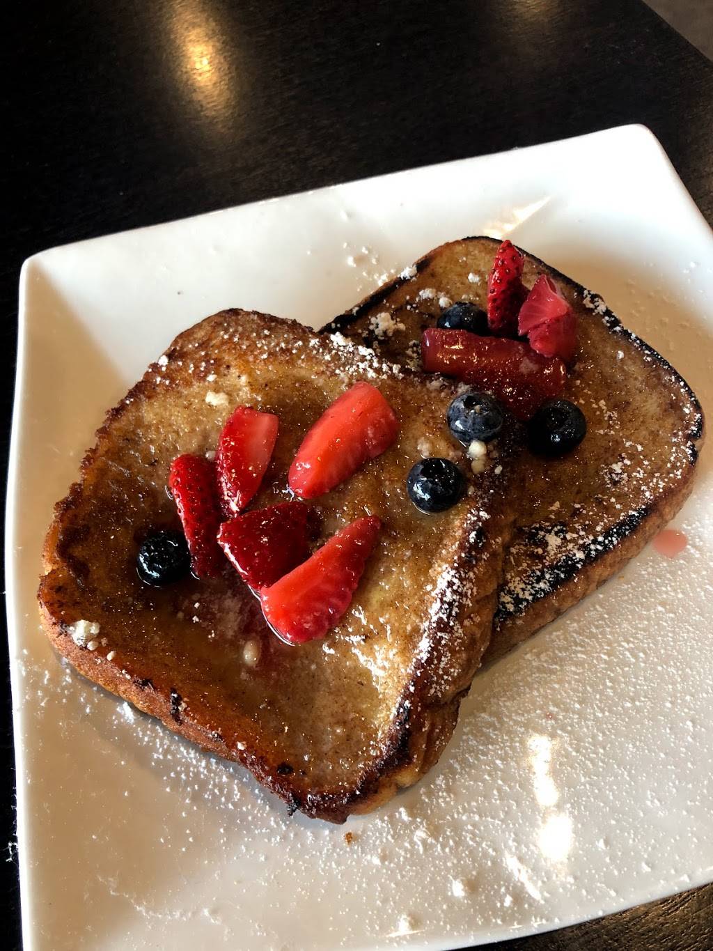 BlaqHaus NoHo | restaurant | 11671 Victory Blvd, North Hollywood, CA 91606, USA | 8183320500 OR +1 818-332-0500