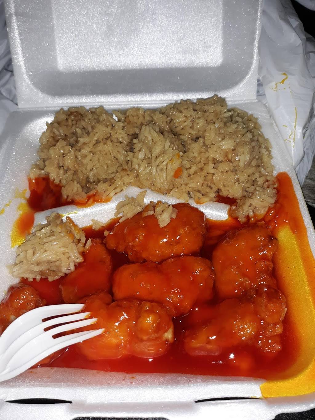 Peking Palace Restaurant | restaurant | 535 E Cleveland, Monett, MO 65708, USA | 4172353737 OR +1 417-235-3737