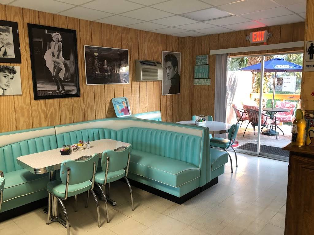 Ortona Tavern | restaurant | 1750 Williams Rd, Moore Haven, FL 33471, USA | 8636741763 OR +1 863-674-1763