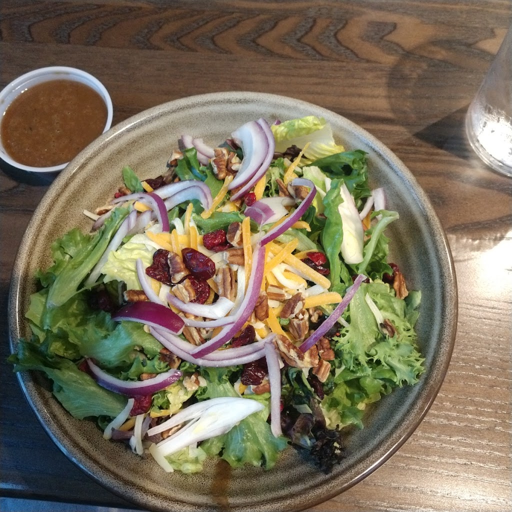 Vine + Forge | restaurant | 33 E Nationwide Blvd, Columbus, OH 43215, USA | 6144614100 OR +1 614-461-4100