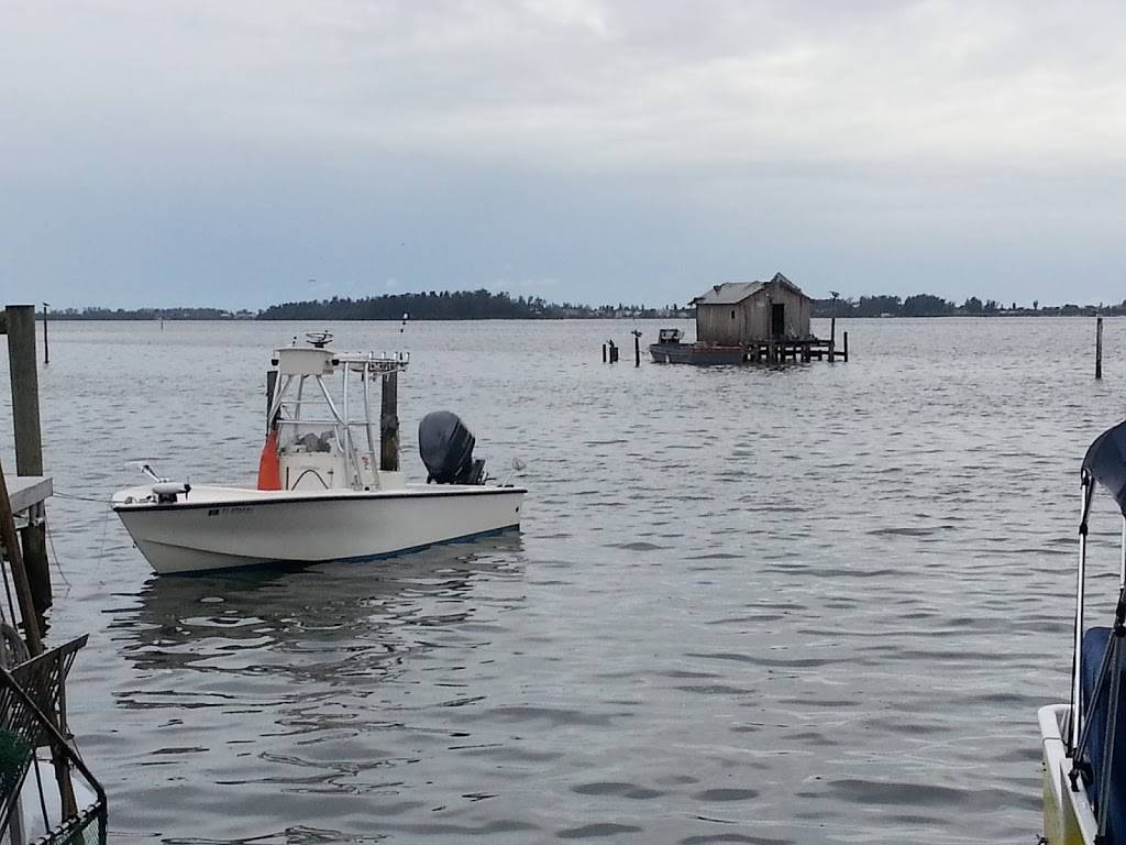 Star Fish Company | restaurant | 12306 46th Ave W, Cortez, FL 34215, USA | 9417941243 OR +1 941-794-1243