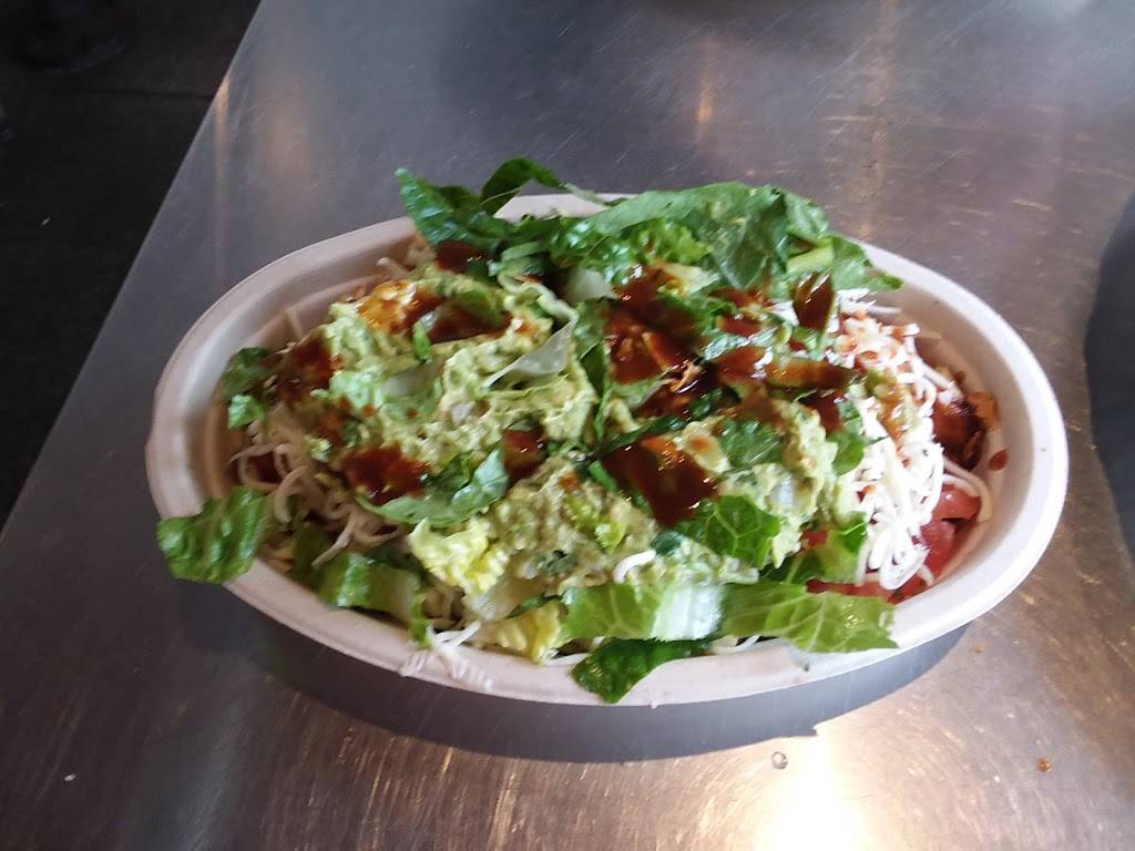 Chipotle Mexican Grill | restaurant | 18201 Carson Ct NW, Elk River, MN 55330, USA | 7634413662 OR +1 763-441-3662