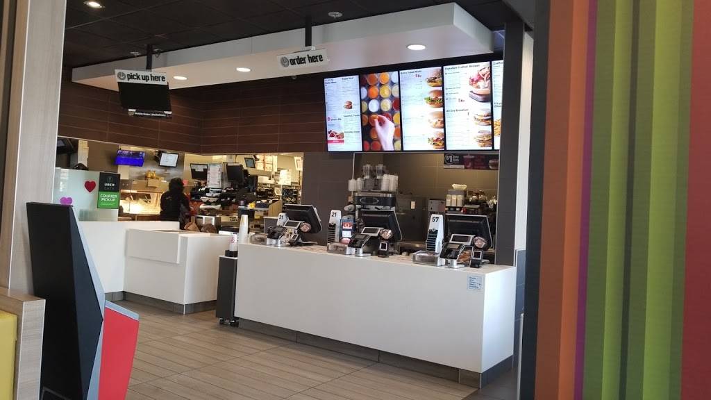 McDonalds | cafe | 7010 NE Hwy 99, Vancouver, WA 98665, USA | 3606943591 OR +1 360-694-3591