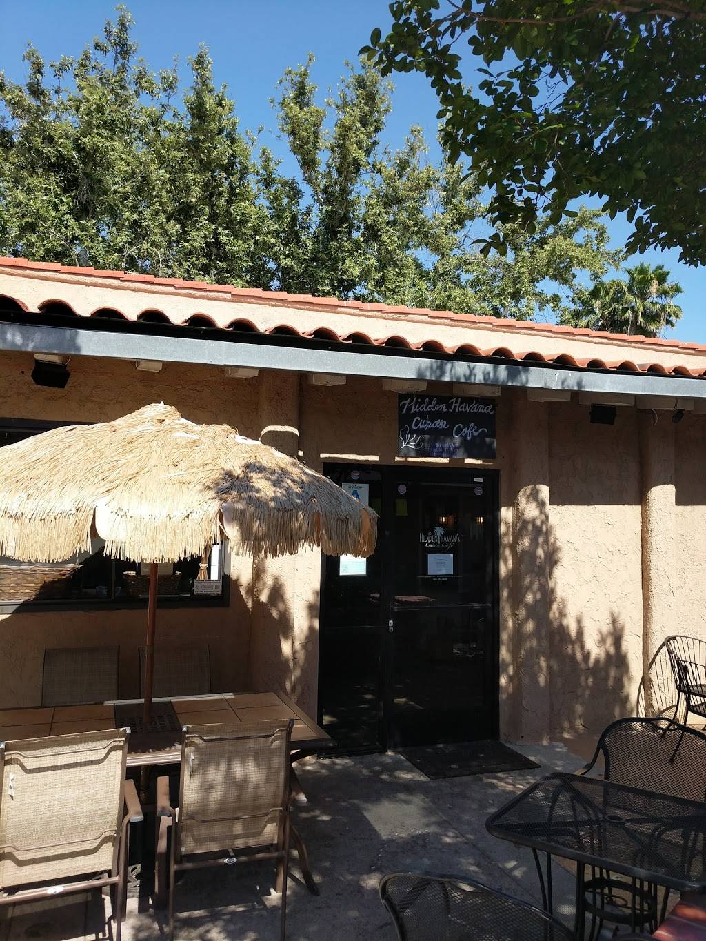 Hidden Havana Cuban Cafe | restaurant | 23548 Lyons Ave, Newhall, CA 91321, USA | 6612544460 OR +1 661-254-4460