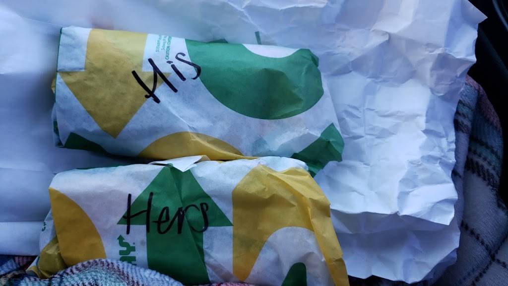 Subway Restaurants | restaurant | Marketplace, 3120 W Carefree Hwy B-9, Phoenix, AZ 85086, USA | 6234341327 OR +1 623-434-1327