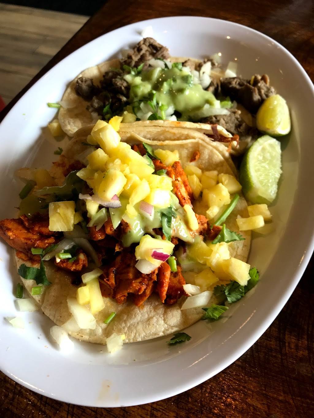 Tenoch Mexican | restaurant | 24 Riverside Ave, Medford, MA 02155, USA | 7813952221 OR +1 781-395-2221