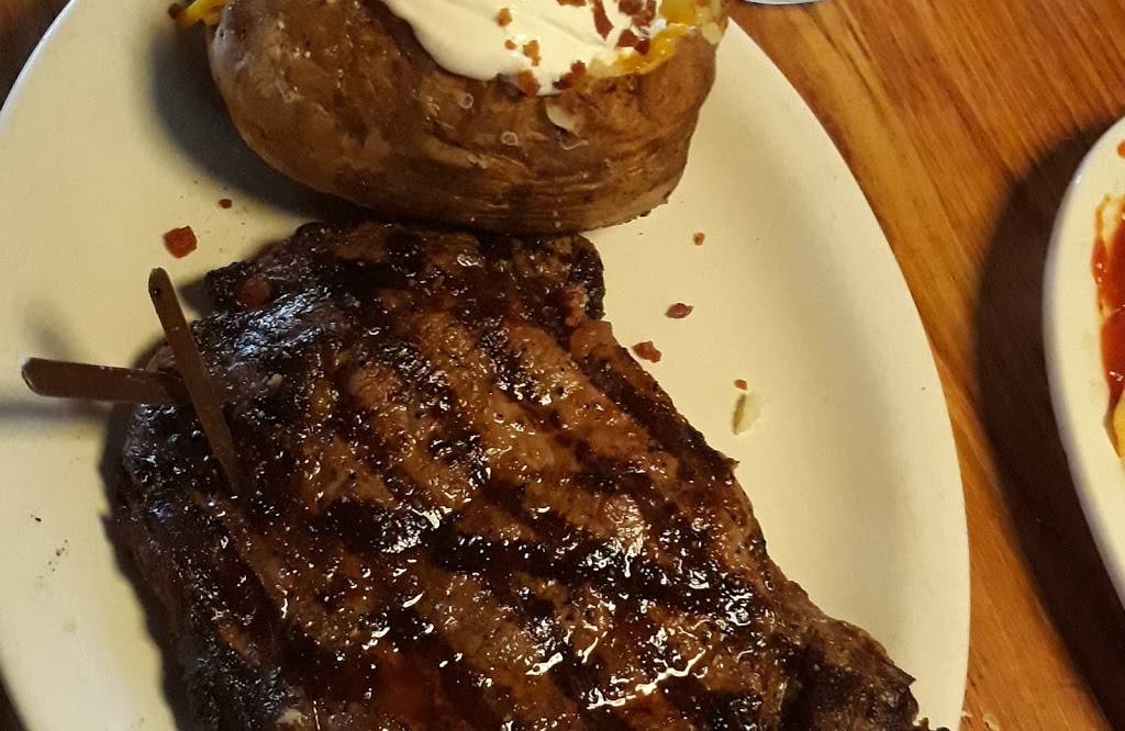 Logans Roadhouse | restaurant | 1071 Glenway Dr, Statesville, NC 28625, USA | 7048733122 OR +1 704-873-3122