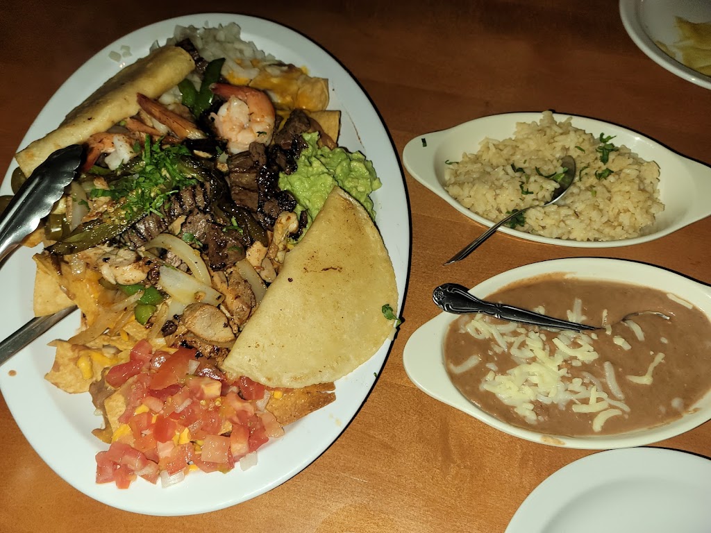 La Bahia | restaurant | 4620 N 10th St, McAllen, TX 78504, USA | 9562130800 OR +1 956-213-0800