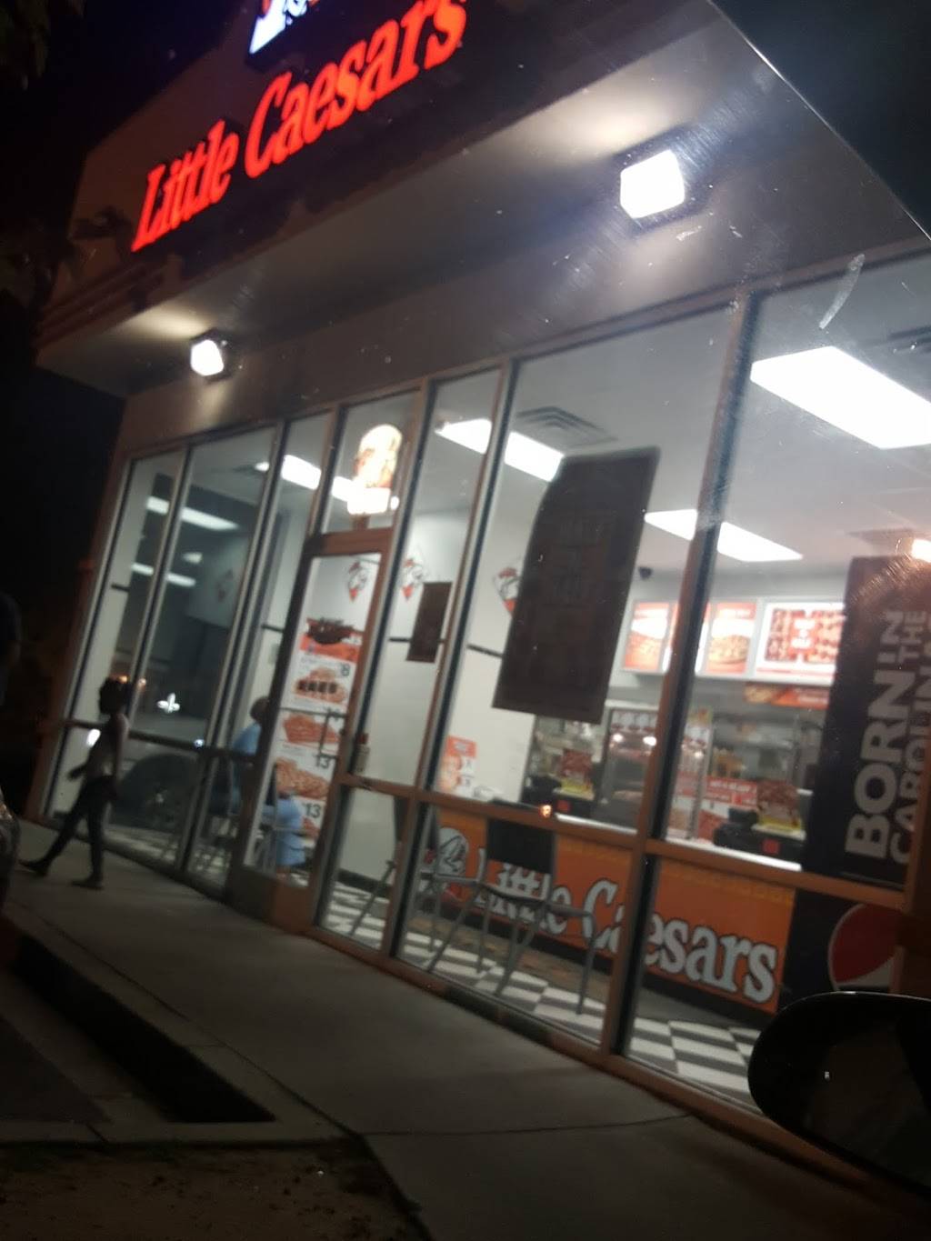 Little Caesars Pizza | meal takeaway | 4450 Dorchester Rd, North Charleston, SC 29405, USA | 8437445050 OR +1 843-744-5050