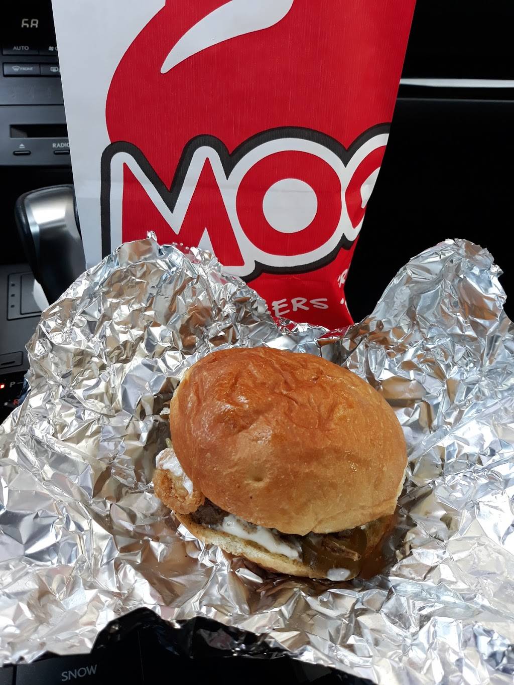 MOOYAH Burgers, Fries & Shakes | restaurant | 3388 Princess Anne Rd Suite 301B, Virginia Beach, VA 23456, USA | 7577972398 OR +1 757-797-2398