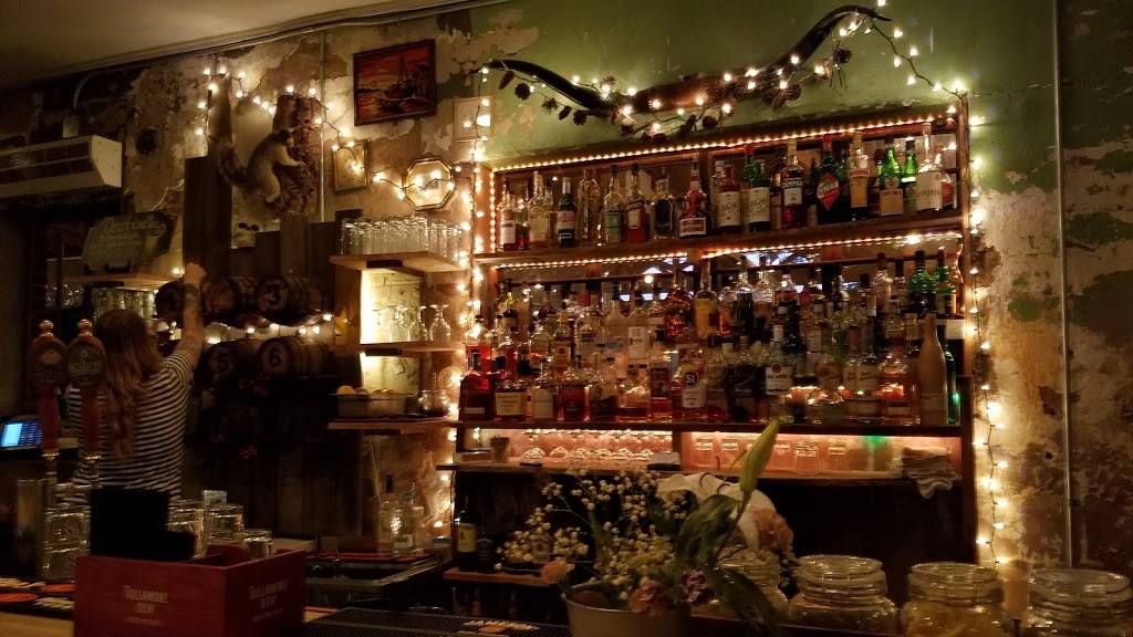 Loflin Yard | restaurant | 7 W Carolina Ave, Memphis, TN 38103, USA | 9012901140 OR +1 901-290-1140