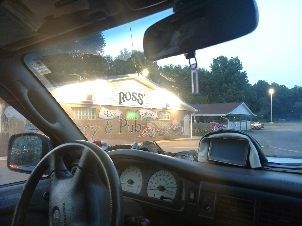 Ross Eatery and Pub | restaurant | 8421 Tod Ave SW, Warren, OH 44481, USA | 3308242378 OR +1 330-824-2378